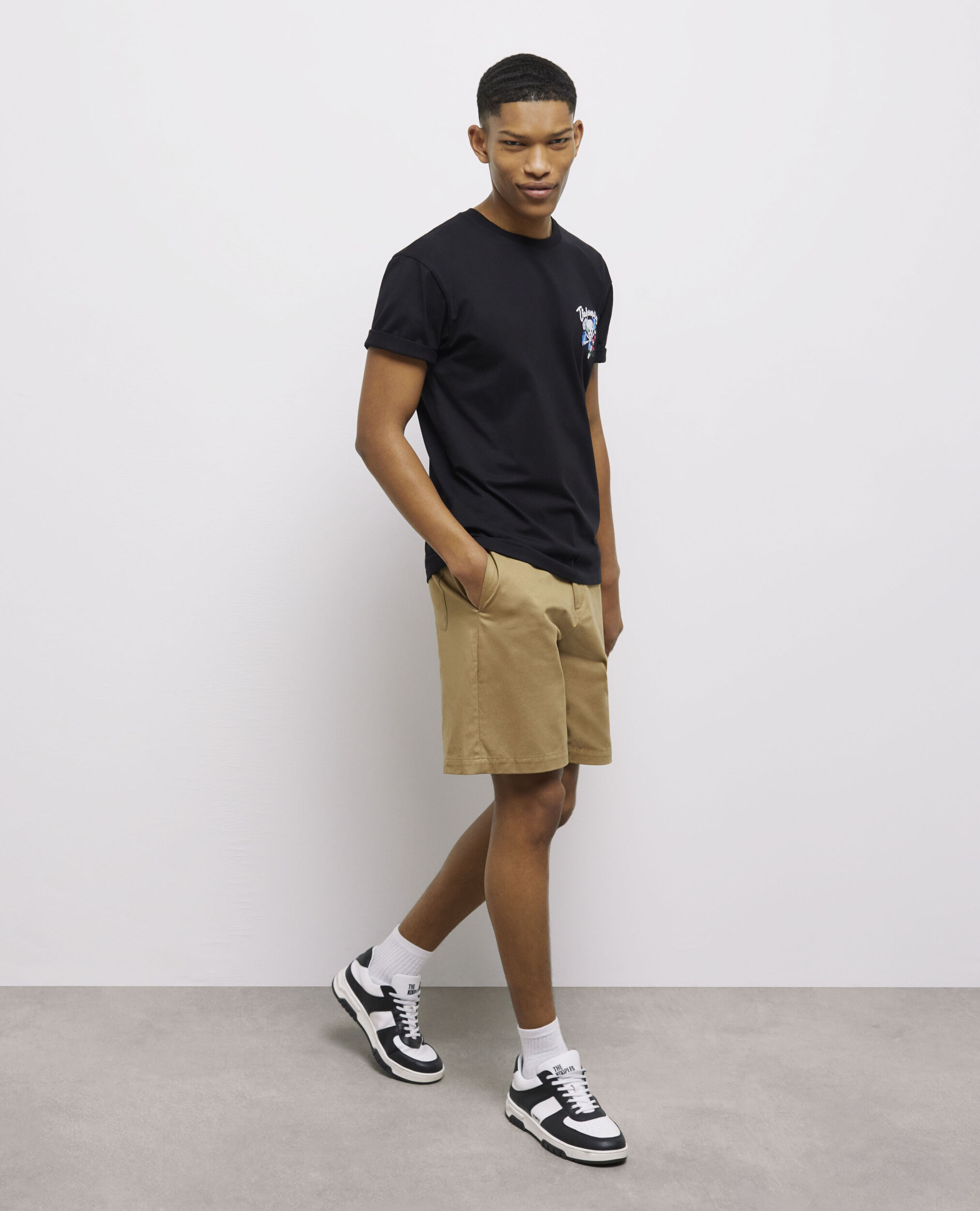 Black T-shirt with embroidery, BLACK, hi-res image number null