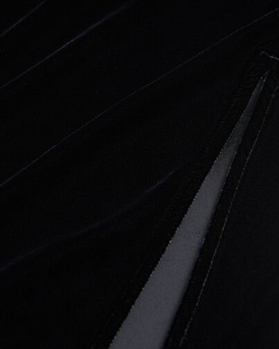 , BLACK, hi-res image number null