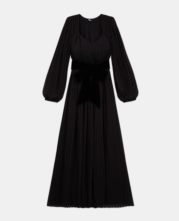 long black dress