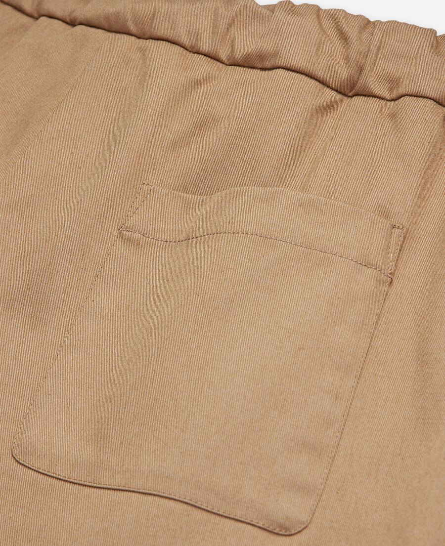beige shorts