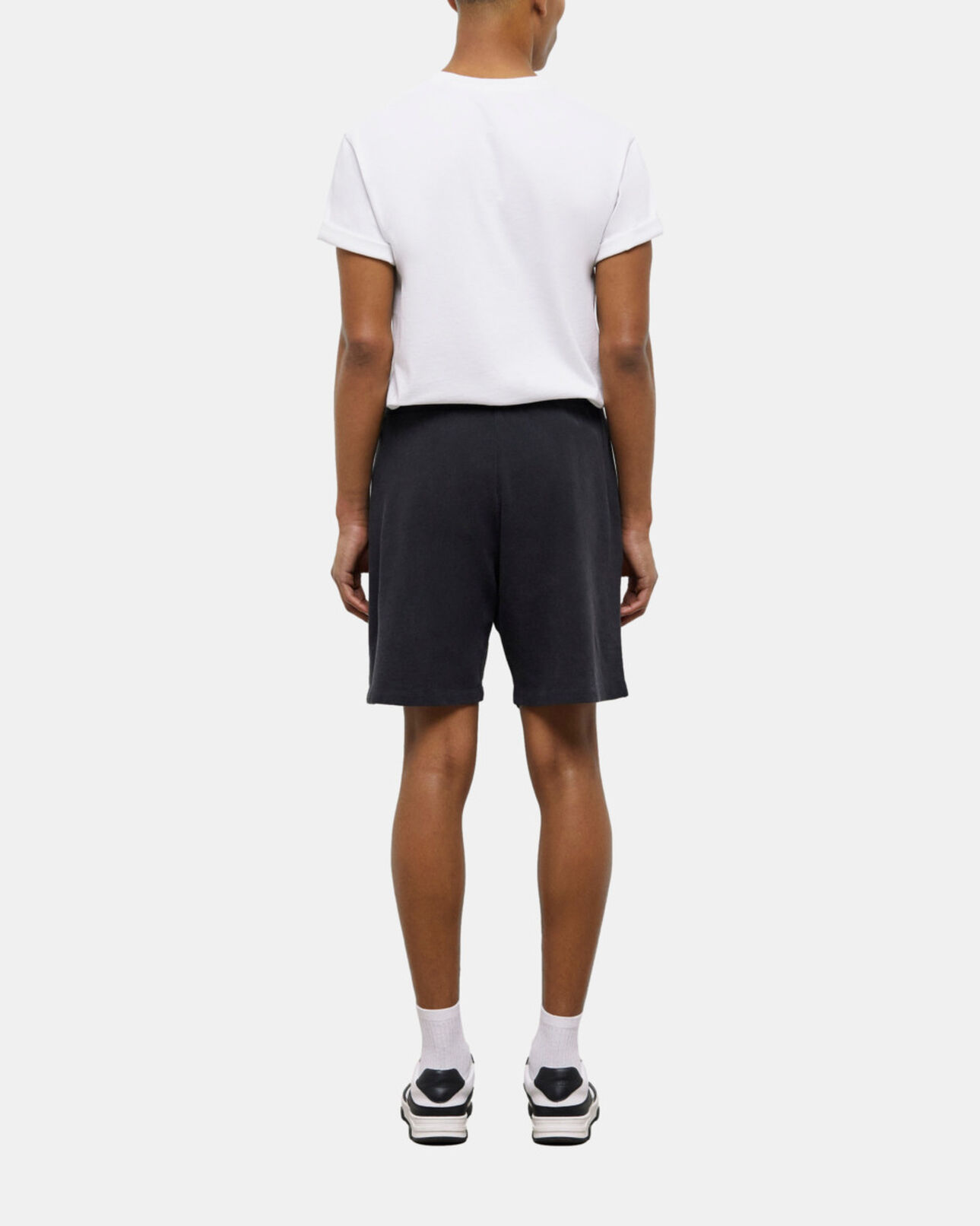 The Kooples HOMME BLACK WASHED short noir molletonné avec broderies western
