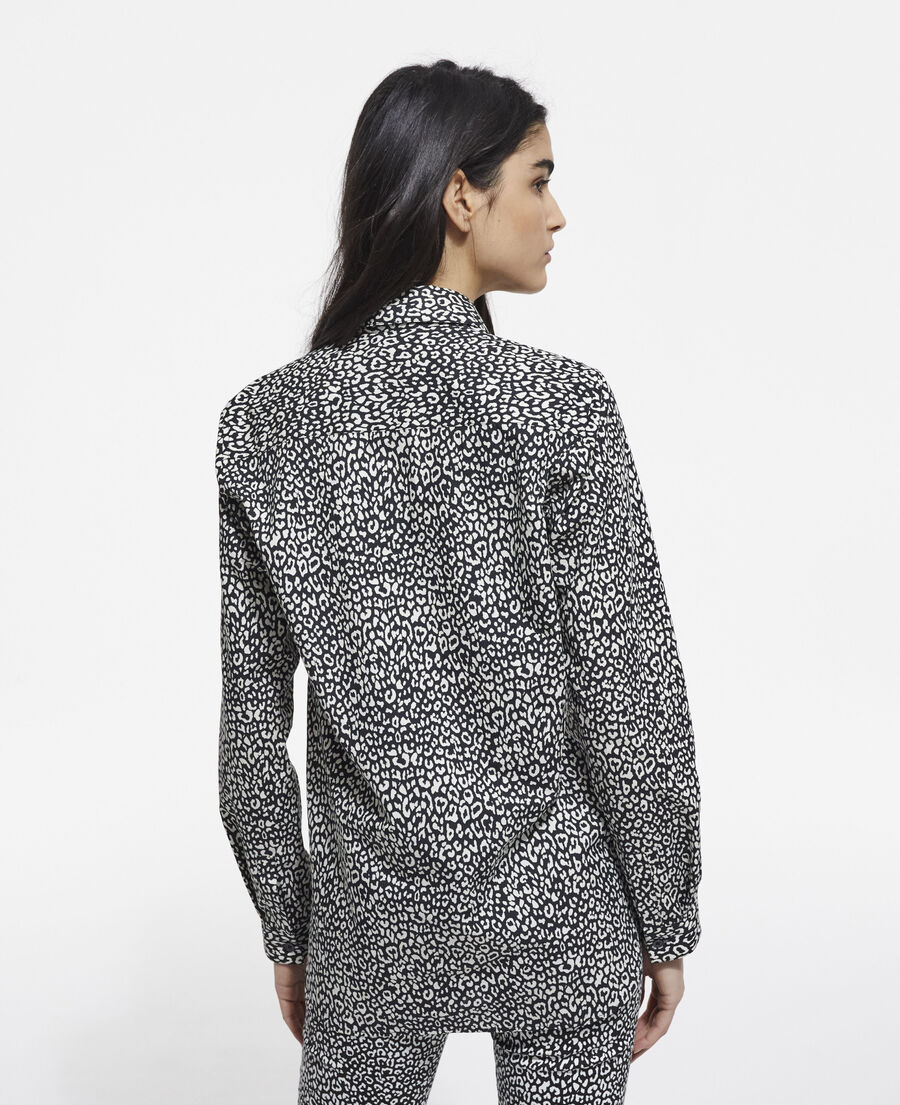 black leopard-print shirt