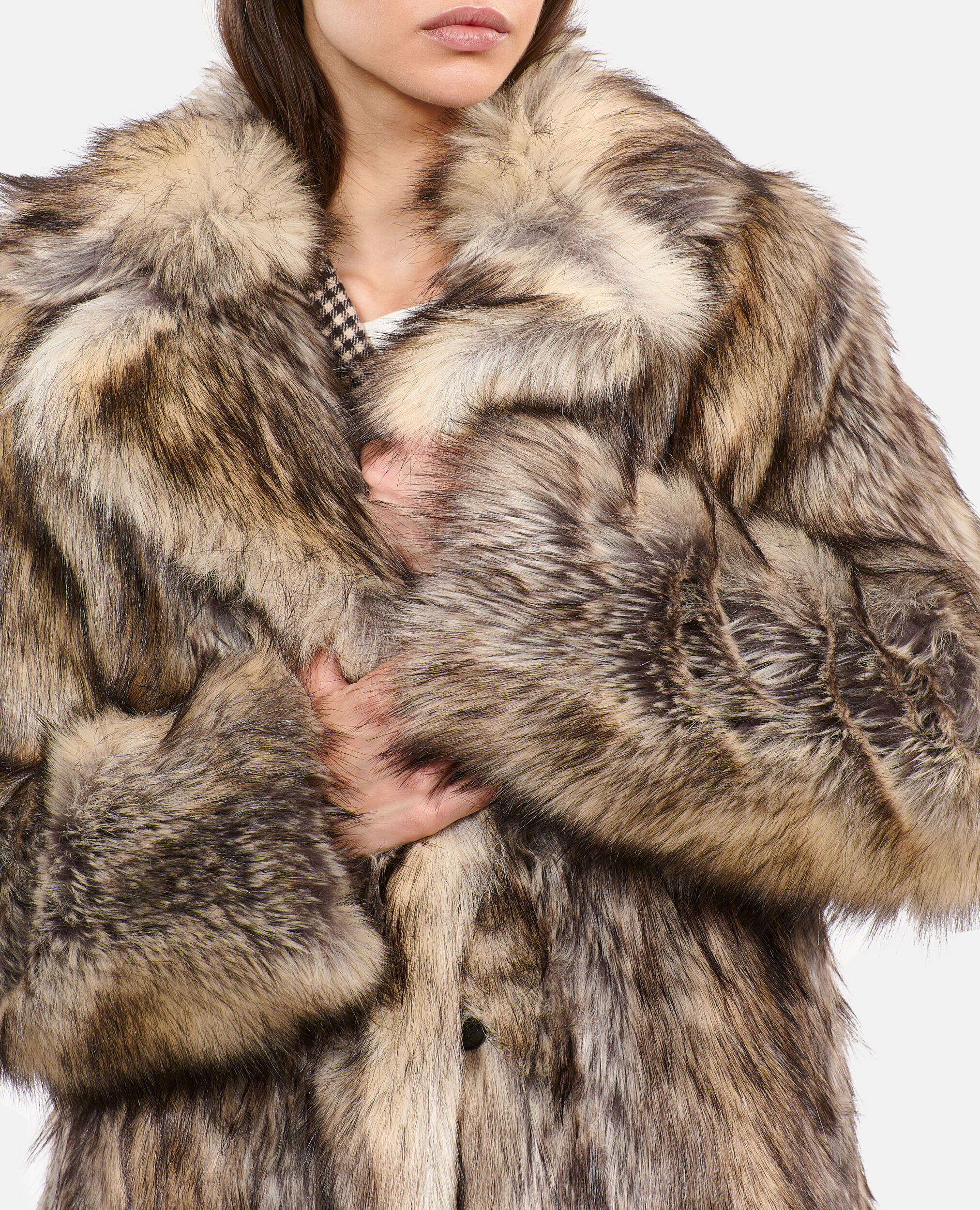 Long beige fur coat store