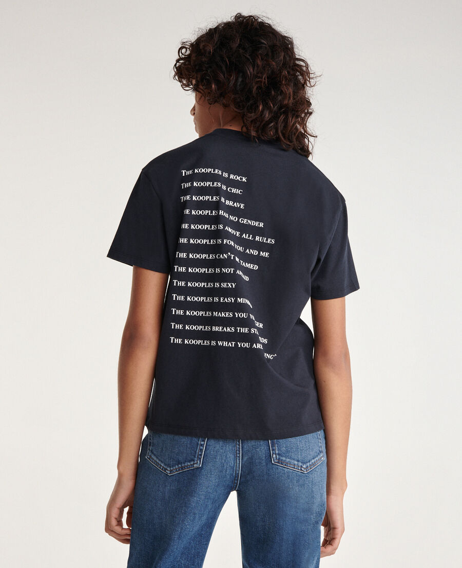marineblaues baumwoll-t-shirt mit aufdruck what is