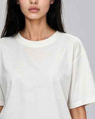 Camiseta de cuello redondo de algod&oacute;n blanco
