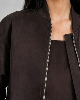 Cazadora oversize marr&oacute;n