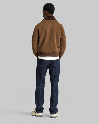 Chaqueta de piel sint&eacute;tica marr&oacute;n