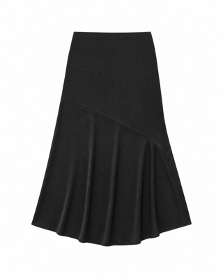 Falda midi de sat&eacute;n con cadena dorada y negra