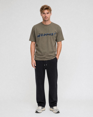 Pantalones deportivos negros de pierna recta