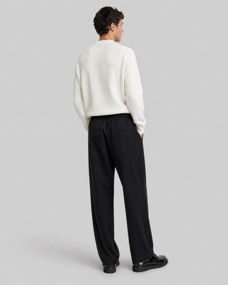 Pantal&oacute;n recto de lana negro
