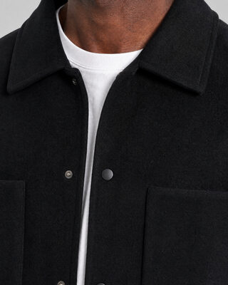Chaqueta de lana  negra