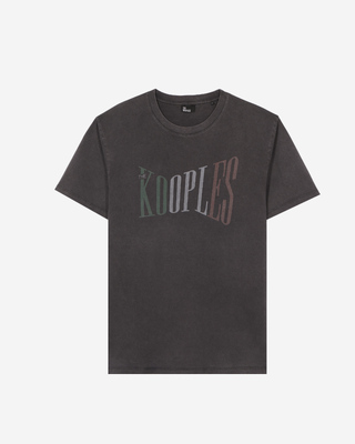 Camiseta oversize con serigraf&iacute;a negra difuminada