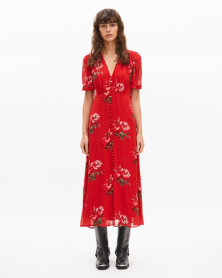 Maxivestido rojo con estampado floral