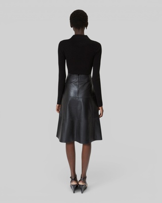 Falda midi de cuero negro