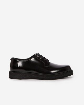 Derbies de cuero negro con ojales