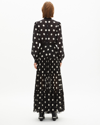 Maxifalda negra con estampado de lunares