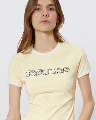 Camiseta con logotipo de strass amarillo