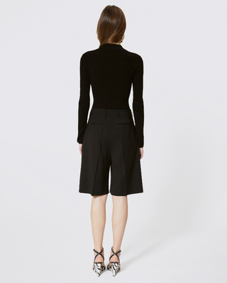 Bermudas de lana negra