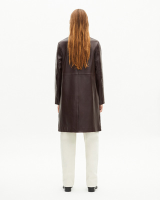 Manteau long en cuir bordeaux