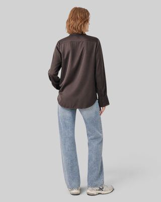 Chemise en soie avec dentelle marron