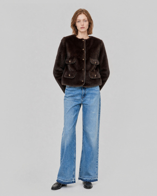 Manteau en fausse fourrure marron