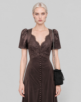 Robe longue avec dentelle marron