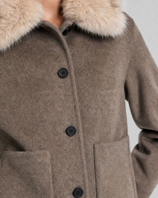 Manteau en laine m&eacute;lang&eacute;e avec col fausse fourrure beige