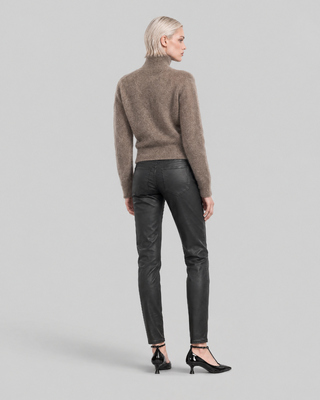 Jean slim effet enduit noir