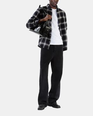Chemise &agrave; carreaux noire