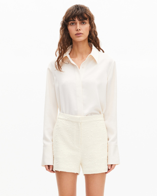 Short tailleur en tweed &eacute;cru