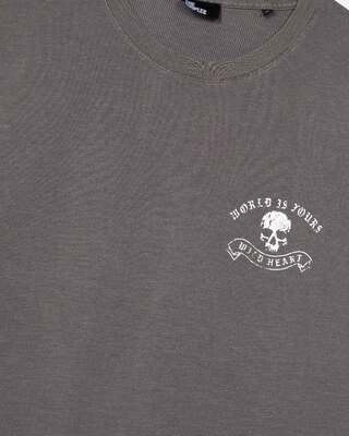 T-shirt avec s&eacute;rigraphie Skull gris