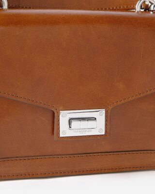 Sac Emily en cuir craquel&eacute; cognac