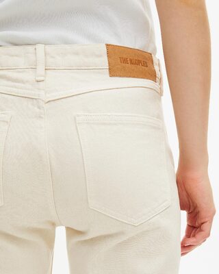 Ecru straight jeans
