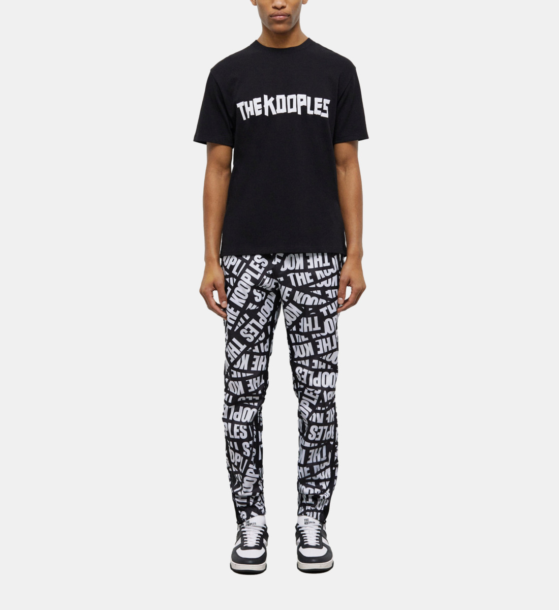 THE KOOPLES SCHWARZES T-SHIRT HERREN MIT THE KOOPLES LOGO